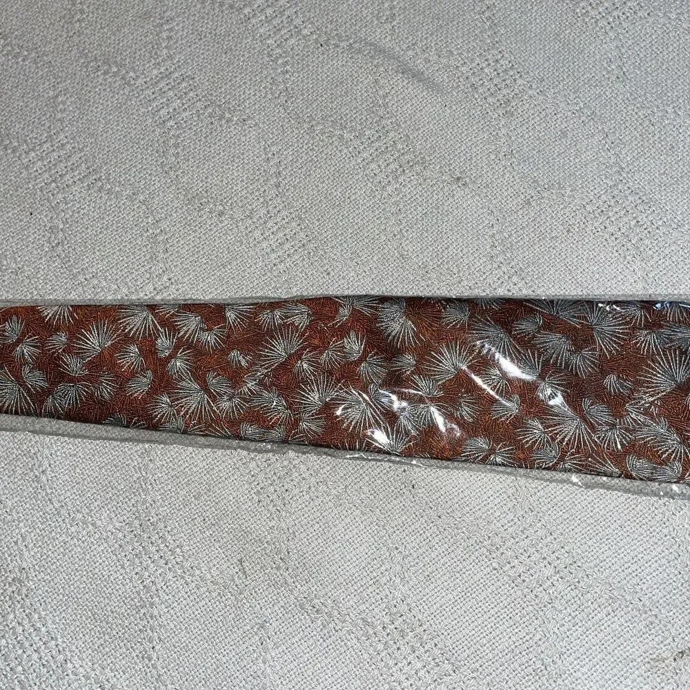 Holland & Sherry Men’s Dress Tie Size 63” 3.25” Bronze Floral Silk Business City